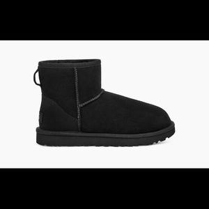 Ugg Classic Mini II Black